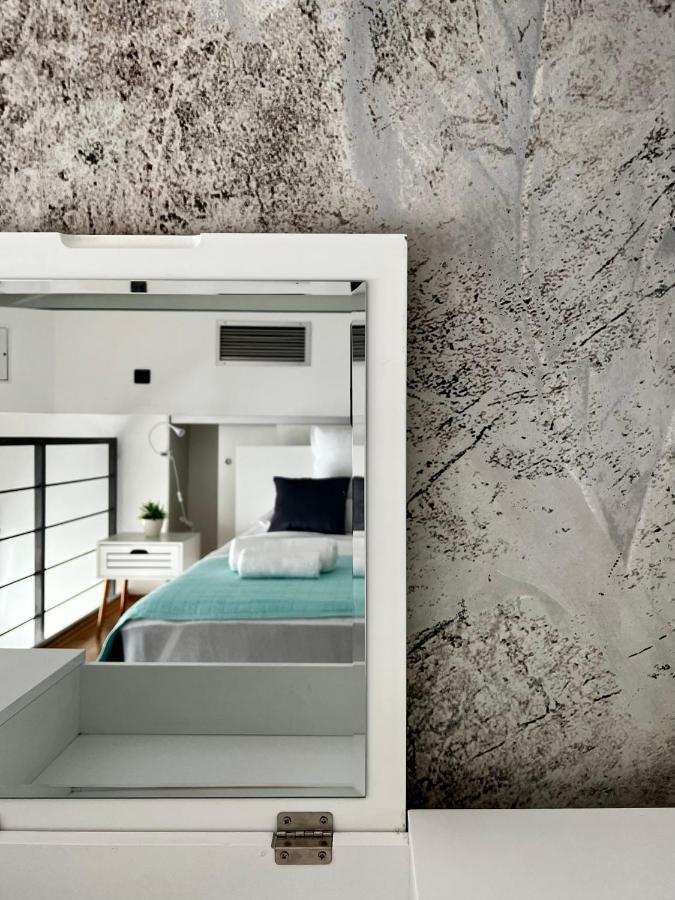 Studio Apartment Galant Zagreb Bagian luar foto