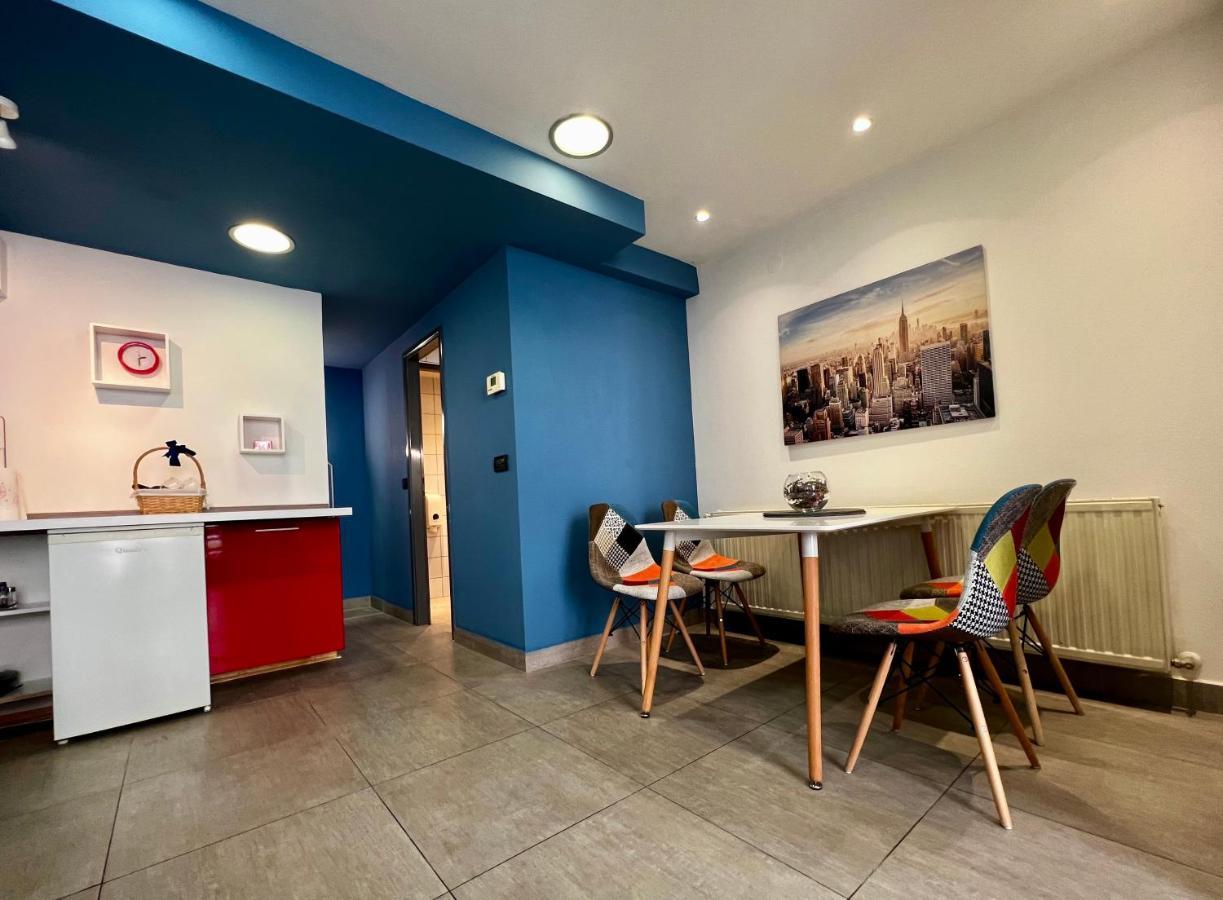Studio Apartment Galant Zagreb Bagian luar foto